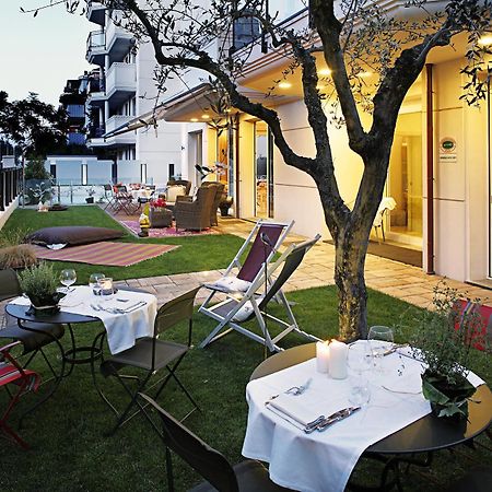 D-Place Hotel & Suite Riccione Exterior photo