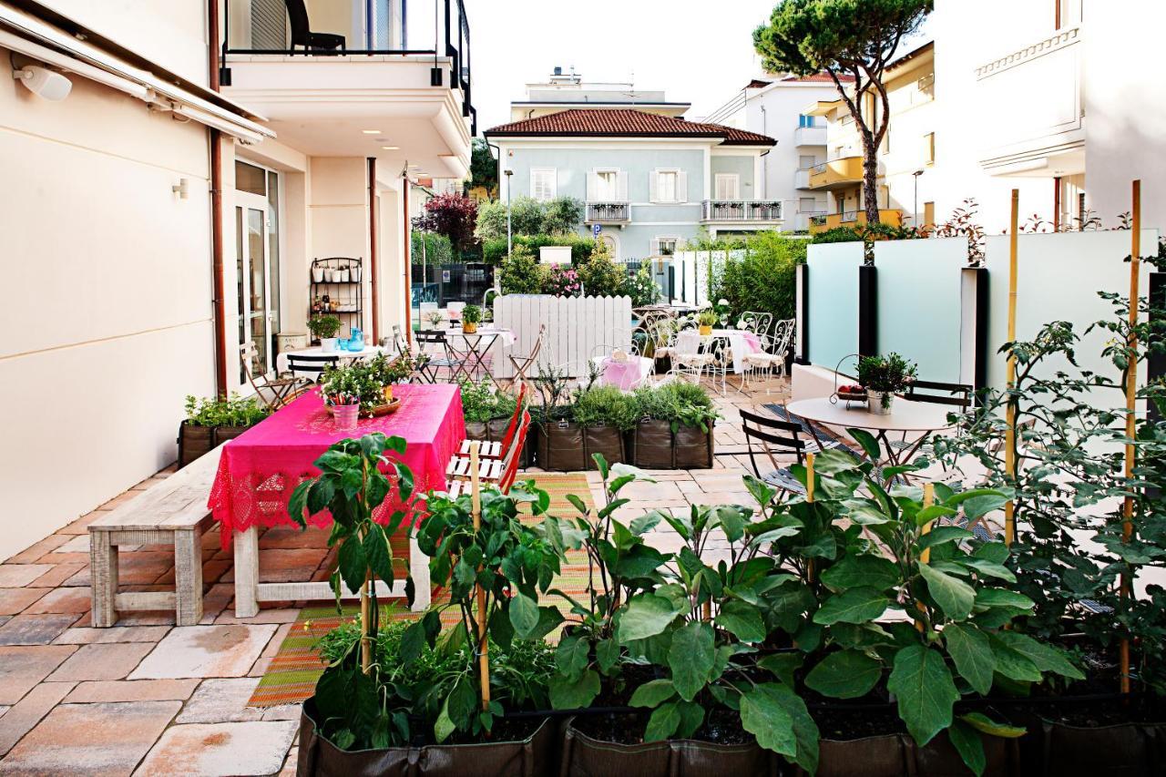D-Place Hotel & Suite Riccione Exterior photo
